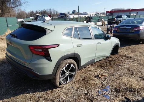 2024 Chevrolet Trax Fwd 1Rs из США, поврежденный, VIN KL77LGE20RC092289